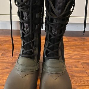 North Face winter boots